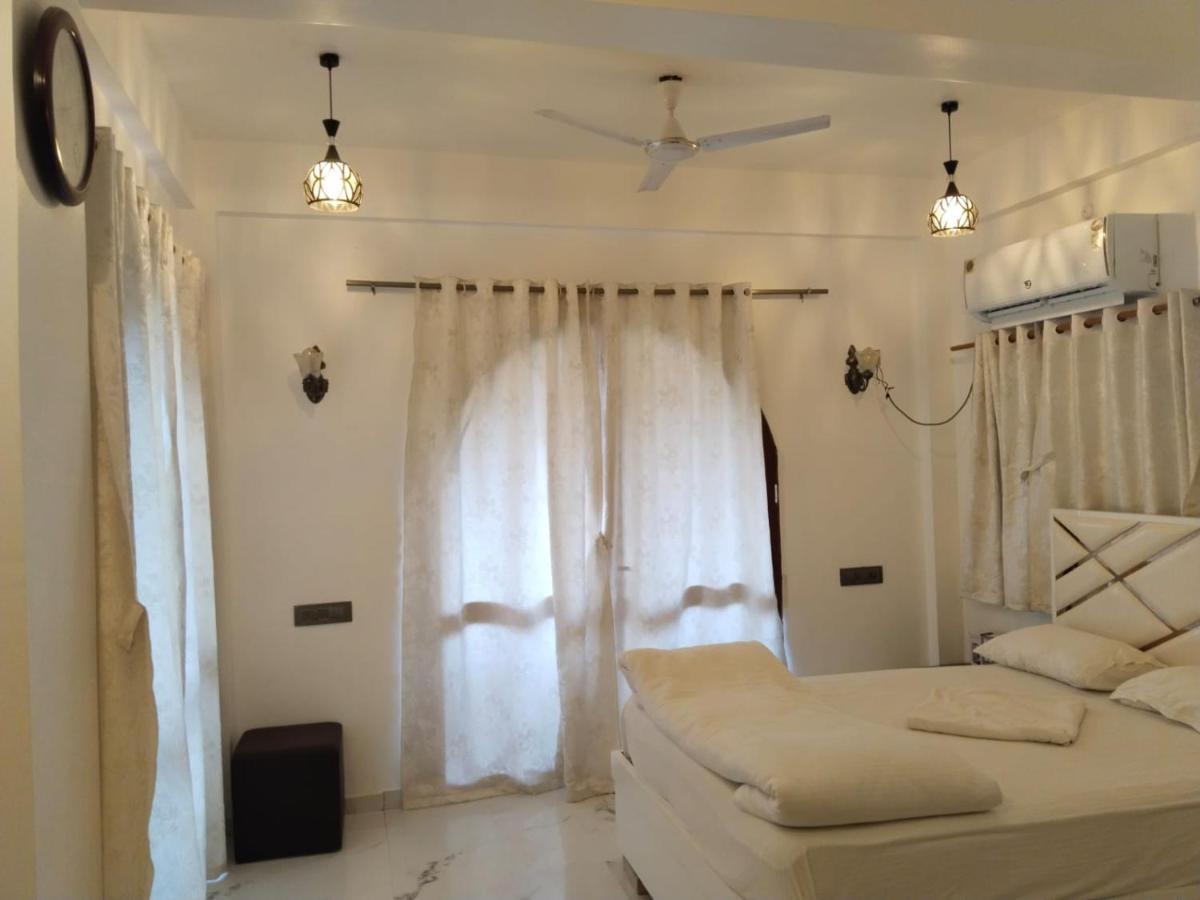The Candlewood Resort Murud  Bagian luar foto
